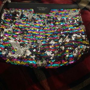 Victoria Secret wrist bags (2)